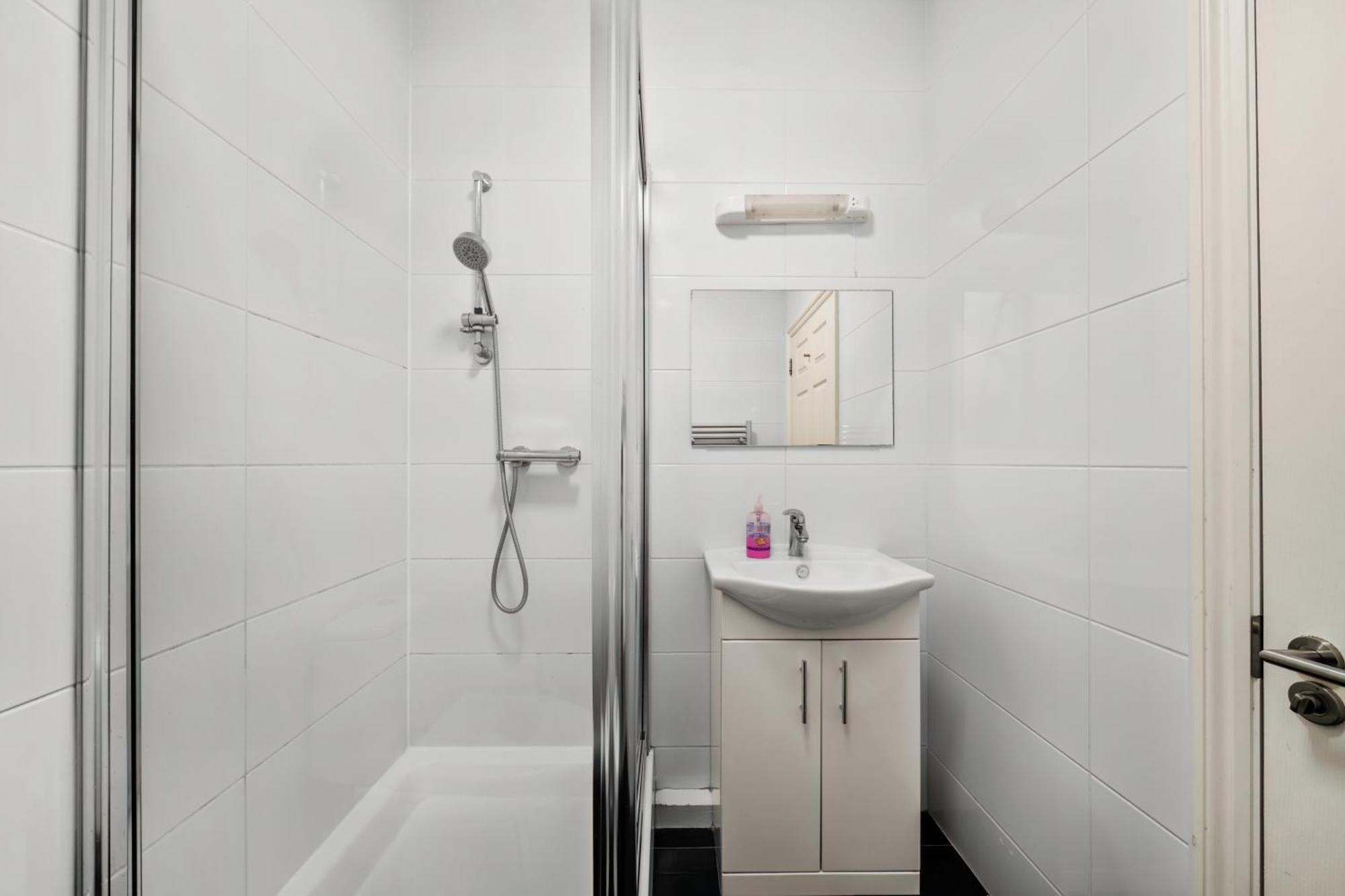 Paddington Modern Apartments ลอนดอน ภายนอก รูปภาพ